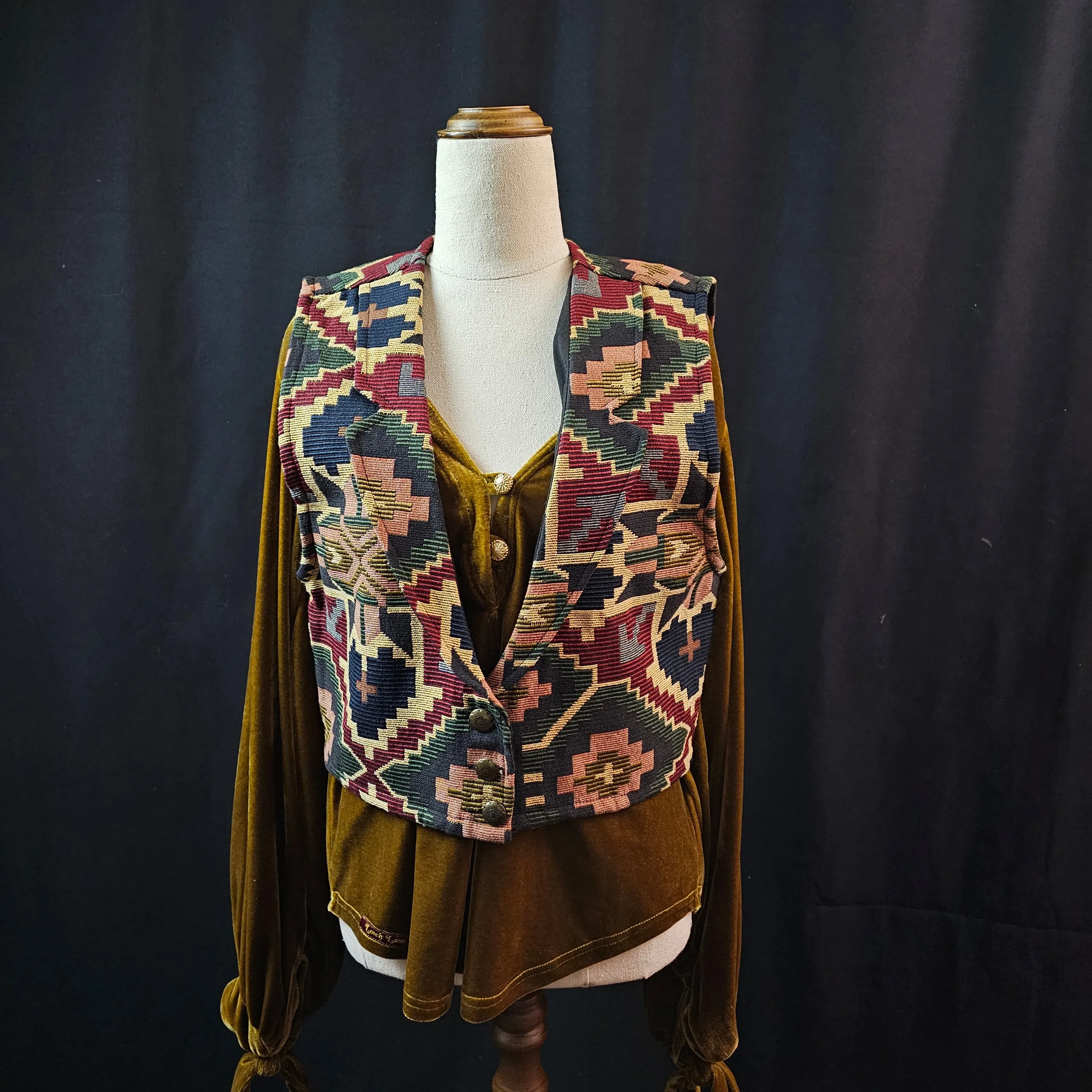 Vintage Rough Rider By Circle T Tapestry Vest - Size Medium